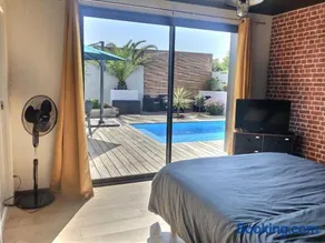Villa Exceptionnelle Piscine et Jardin privé Séjour Haut de gamme proche La Rochelle - Image 2