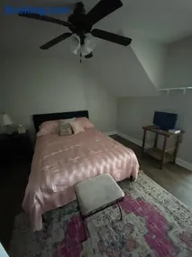 Upstairs Bed & Bath - Image 2