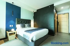 Bay Area Suites Manila - Image 5