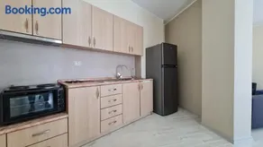 Apartment in Qerret - Image 2