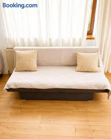 Budget Friendly Private Rooms with Garden - Image 1
