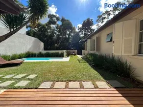 Casa 09 Floresta Boa Vista - Piscina Privativa, Jardim e Lazer Completo - Image 2