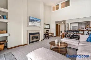 Seasons at Avon 513, 2BD Condo in Heart of Avon - Image 2