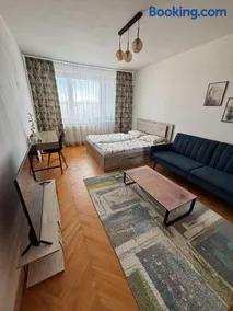 SimpleStay with parking - Image 2