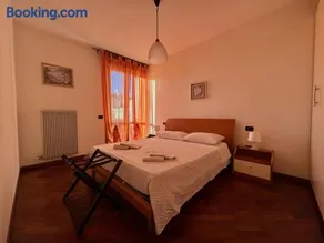 OTB ITALIA 6 - 1 Min dalla Stazione & Doppia Terrazza - Image 1
