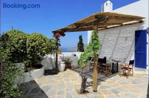 Spectacular View Family House - Image 1
