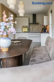 Luxe villa aan golfbaan en bosrand in Appelscha - Image 2