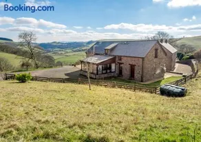 Beacons View Farm Cottages - Image 4