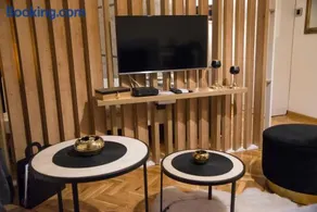 Royal Apartment - Image 3