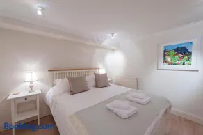 Apartment Jamaica Street 7 - Image 3