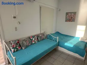 ANATOLI 1 BEACH APARTMET Ligaria - Image 1