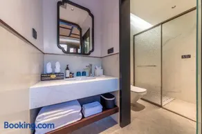 Tao Hotel - Image 4