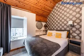 Whinstone Holiday Home in Falkland - Sleeps 8 - Image 3