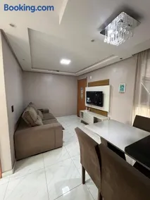 JL01 - Conforto e estilo-piscina e garagem inclusa - Image 1