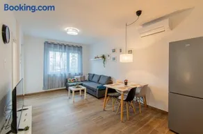 Flex SelfCheckIns 46 - Zagreb - Garage - Loggia - New - Image 1