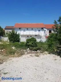 Apartmani Tamaris - Image 5