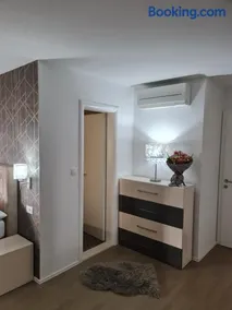 LUXURY VILLA HELENA - Image 4