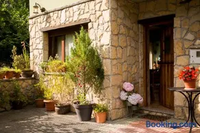 Casa Rural Les Cabañes - Naturaleza, Chimenea y Relax en Asturias - Image 2