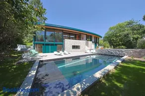 Spectaculaire villa d'architecte avec piscine à 2km des plages - Image 2