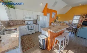Seaside 5BR Caribbean Escape near the Rodanthe Pier - Image 2