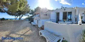 Apartament Cala llobeta, primera línia de mar - Image 1