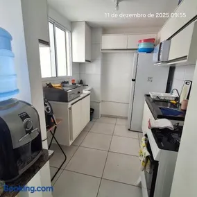 Apartamento mobiliado e otima localização - Image 4