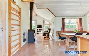 Four-Bedroom Holiday Home In Hejls - Image 3