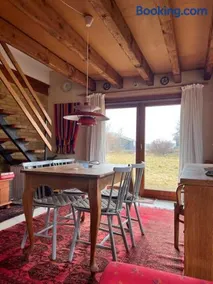 Charming Summerhouse with Sea Views - Image 2