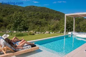 Aristotelia Gi - Premium Luxury Villas with Private Pools - Image 2