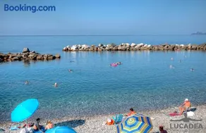 Casa Cristina, vista mare a pochi passi dalle spiagge - Image 1
