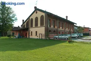 Antica Cascina B&B - Image 4