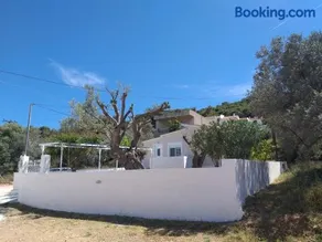 Skala Central House - Image 4