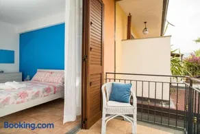 Ferienwohnung 'La Casa Di Terry' mit Balkon und Klimaanlage - Image 4