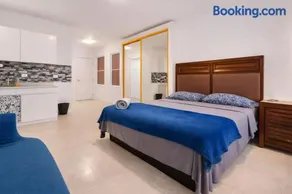 6 bedsroom 5 baths Walk to beach Homes Dorado, Puerto Rico by Rentalspr - Image 3