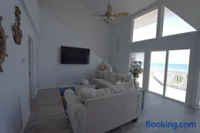 Oceanfront vacation property - West - Image 4