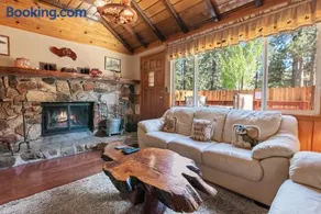 Boulder Pines - Boulder Bay Cabin with Hot Tub & Lake Walk - Image 3