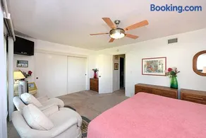 10 Canyon Terrace by Catalina Island Vacation Rentals - Image 3