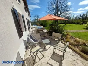 Grande maison avec piscine - Image 4