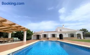 Casa con piscina muy cerca del mar - Image 2