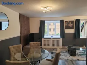 Domasi Flat in New Cross - Image 5