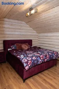 Log House - Image 4