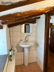 Albergue OasisTrails for pilgrims on Camino de Santiago - Image 2