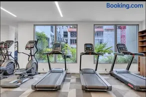 Charming 3-Bed Mins from Brickell With Free Parking - Image 3