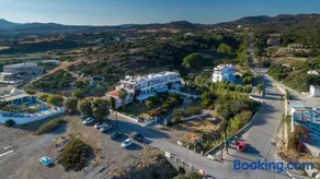 Corafili Holiday Suites - Image 1