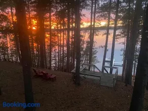 Whitefish Chain Retreat on Big Trout Lake Pontoon - Image 4