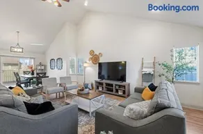 Fire Pit Getaway Shops and Dining 70in TV - Image 2