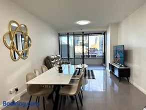 91 Liverpool Street, World Tower - Image 2