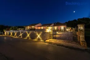 Garden Apartments Agios Stefanos Corfu - Image 3