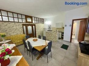 Appartamento per Turisti Filoxenia - Image 4
