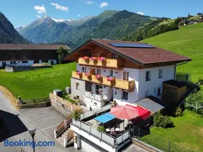 Appartement Bergfried Kaprun, Ski-in Ski-out, Sommerkarte und Panoramablick - Image 2